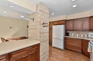 33733 Academy Rd, Racine, WI 53105 - Photo 16