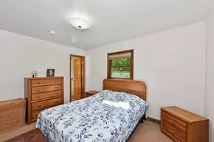 33733 Academy Rd, Racine, WI 53105 - Photo 22