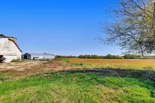 W8467 Hwy 11 Hwy, Darien, WI 53115 - Photo 14