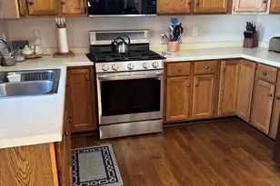 5720 81st St, Kenosha, WI 53142 - Photo 12