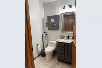5720  81st St, Kenosha, WI 53142 - Photo 24