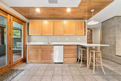 24026 W Oakwood Ln, Racine, WI 53139 - Photo 20