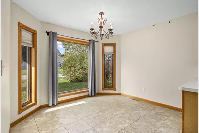 127  Marigold Ln, West Salem, WI 54669 - Photo 6