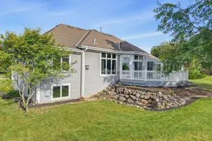 2135 Deer Path, Waukesha, WI 53189 - Photo 32