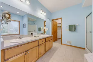 2135 Deer Path, Waukesha, WI 53189 - Photo 18