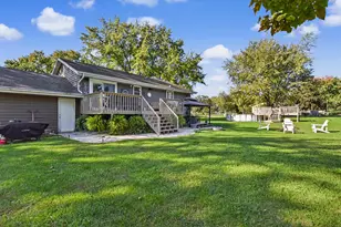 S88W30964 Meyer Dr, Mukwonago, WI 53149 - Photo 6