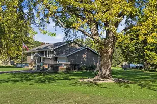 S88W30964 Meyer Dr, Mukwonago, WI 53149 - Photo 4