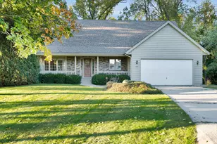 6196 Oak Brook Dr, Lyons, WI 53105 - Photo 64