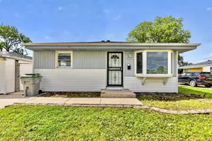 5765 N 89th St, Milwaukee, WI 53225 - Photo 1
