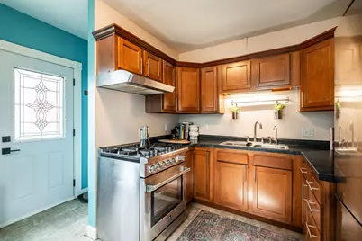 2473 N Cramer St, Milwaukee, WI 53211 - Photo 8