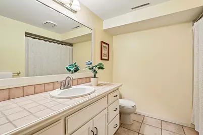 108  Harrogate Dr, Waukesha, WI 53188 - Photo 46