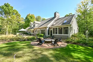 9226 W Hawthorne Rd, Mequon, WI 53097 - Photo 42