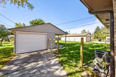 2732 S 15th St, Sheboygan, WI 53081 - Photo 20
