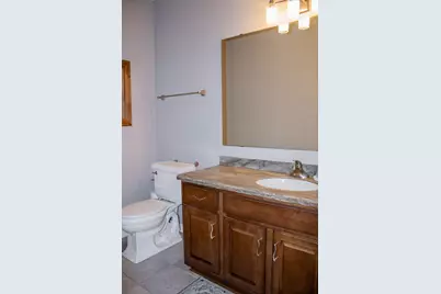 W226N4168  Sunder Creek Ct, Pewaukee, WI 53072 - Photo 20
