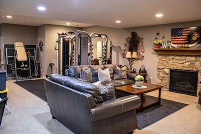 W226N4168  Sunder Creek Ct, Pewaukee, WI 53072 - Photo 22