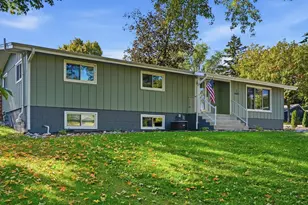 S71W19307 Hillview Dr, Muskego, WI 53150 - Photo 2