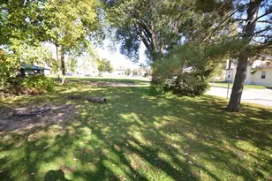 604 W High St, Whitewater, WI 53190 - Photo 26