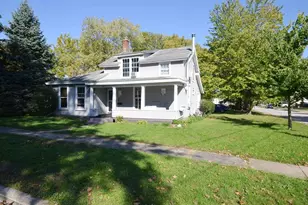 604 W High St, Whitewater, WI 53190 - Photo 2