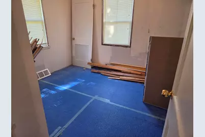 923  Circle Dr, Manitowoc, WI 54220 - Photo 14
