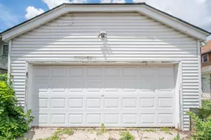 2808 N 48th St, Milwaukee, WI 53210 - Photo 4
