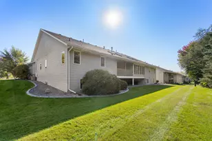 951 Spruce St, Hartford, WI 53027 - Photo 30