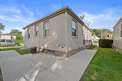 3027  21st St, Racine, WI 53403 - Photo 22