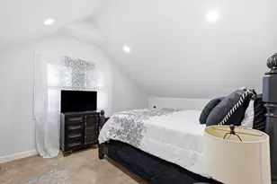 5565 N 32nd St, Milwaukee, WI 53209 - Photo 20
