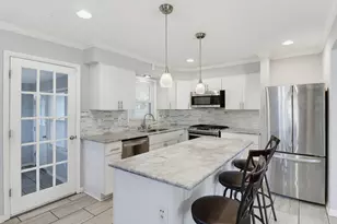 10628 W Sheridan Ave, Milwaukee, WI 53225 - Photo 4
