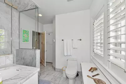 3029 N Summit Ave, Milwaukee, WI 53211 - Photo 30