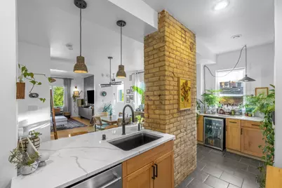 512 E Glover Ave, Milwaukee, WI 53212 - Photo 8