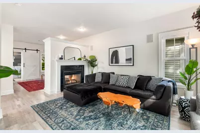 1850 E Fernwood Ave, Milwaukee, WI 53207 - Photo 8