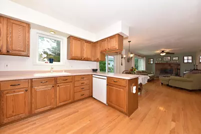N58W24838  Cardinal Ct, Sussex, WI 53089 - Photo 12