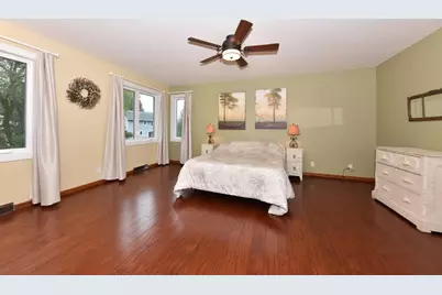 N58W24838  Cardinal Ct, Sussex, WI 53089 - Photo 24