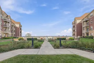 4120 S Lake Dr, Saint Francis, WI 53235 - Photo 24