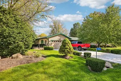 506  Torrey Pines Dr, Twin Lakes, WI 53181 - Photo 2