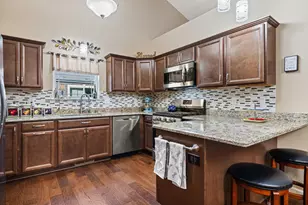 6666 105th St, Pleasant Prairie, WI 53158 - Photo 2