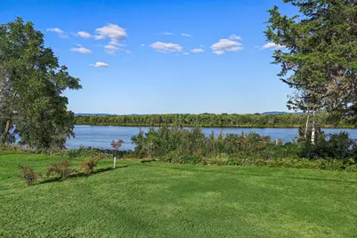 46652  Riverview Dr, Dresbach, MN 55947 - Photo 2