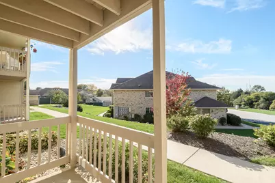 4875  Easy St #12, Delafield, WI 53029 - Photo 2