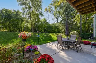 7535 W Tuckaway Creek Dr, Franklin, WI 53132 - Photo 34