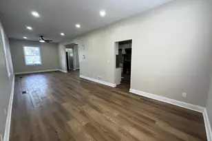 3343 N 8th St, Milwaukee, WI 53206 - Photo 8