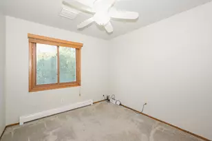 7021 W Southview Dr, Franklin, WI 53132 - Photo 42