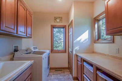 636  Mary Knoll Ln, Watertown, WI 53098 - Photo 36