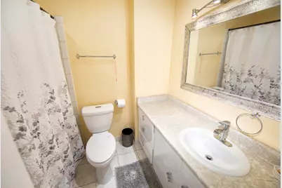1228 W Baldwin Ct, Mequon, WI 53092 - Photo 16