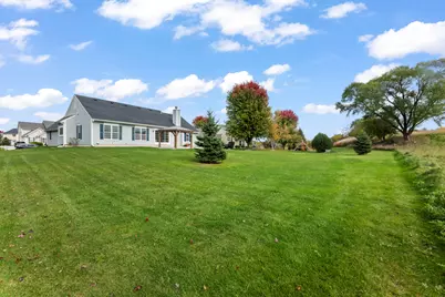N56W35151  Pondview Ln, Lac La Belle, WI 53066 - Photo 36