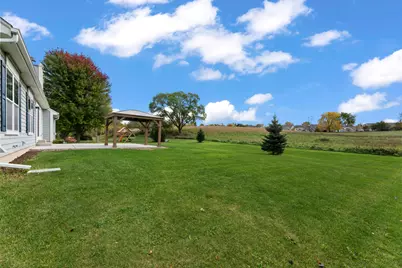 N56W35151  Pondview Ln, Lac La Belle, WI 53066 - Photo 38