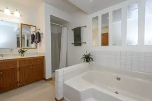 N98W18030 Bramblewood Ct, Germantown, WI 53022 - Photo 24