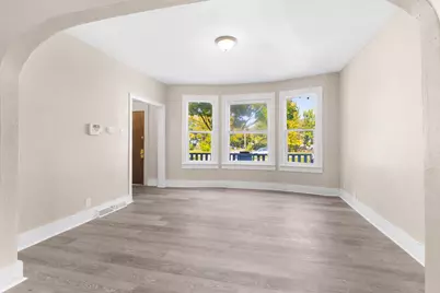 2463 W Chambers St #2465, Milwaukee, WI 53206 - Photo 2