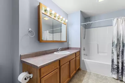 934  Spring Ct, Newburg, WI 53095 - Photo 12