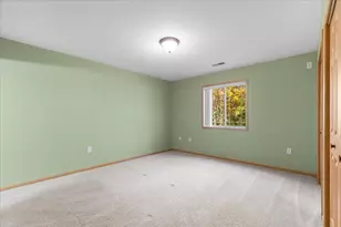 934 Spring Ct, Newburg, WI 53095 - Photo 16