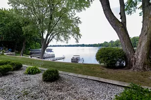 320 E Pleasant St, Oconomowoc, WI 53066 - Photo 24